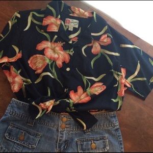 Black authentic floral aloha shirt